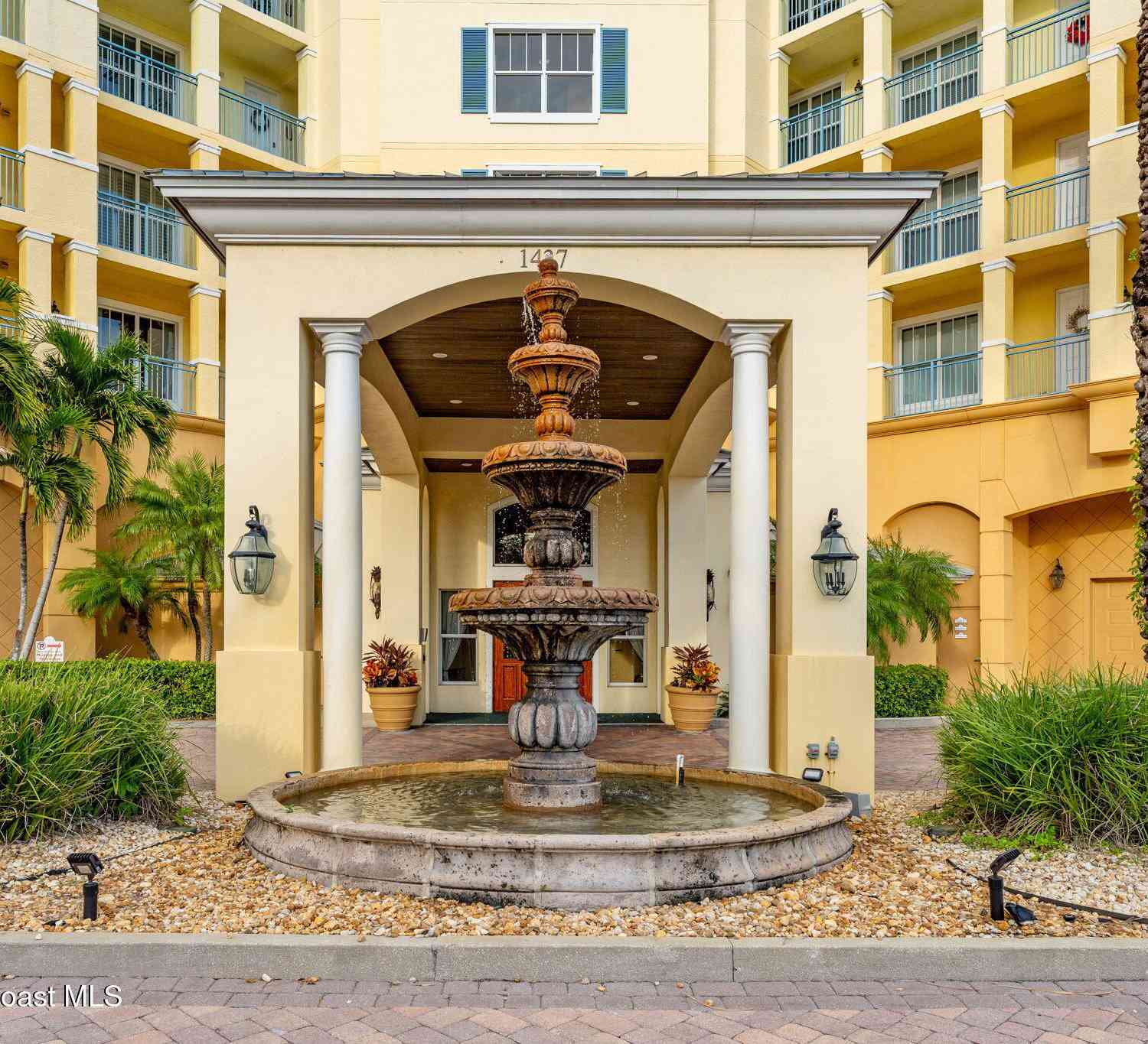 Condo For Sale - 1437 Pineapple Avenue #306<br/> Melbourne, FL 32935