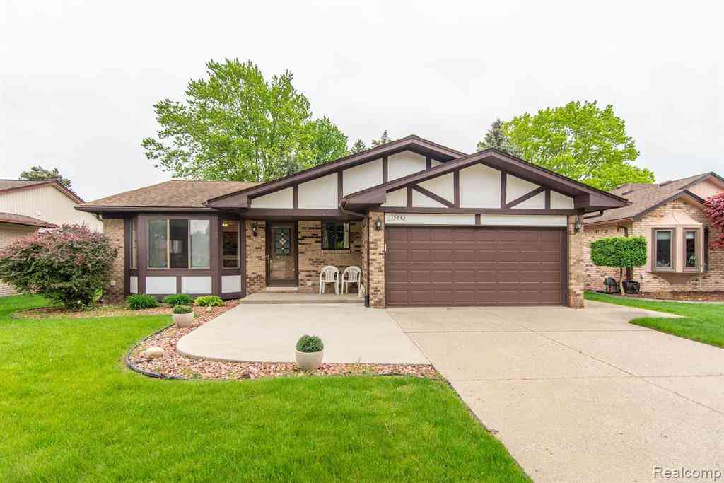 13652 Amanda Drive For Sale, Sterling Heights, MI 48313 Home ByOwner