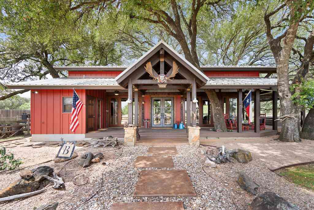 Vacant Land For Sale - 24434 E Highway 71<br/> Horseshoe Bay, TX 78657