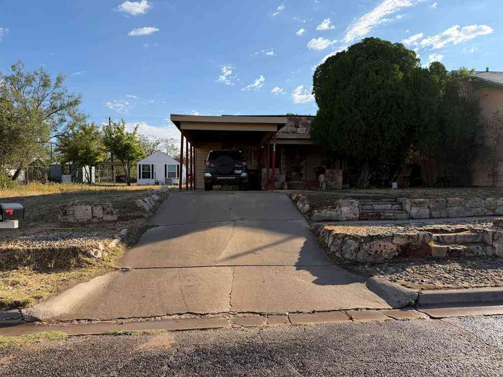 Multifamily For Sale - 509 S Bell St<br/> Big Spring, TX 79720