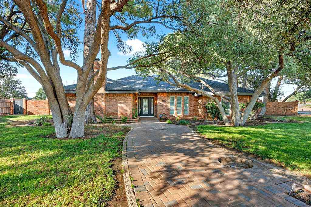 Homes For Sale - 4313 Valley Dr<br/> Midland County, Midland, TX 79707