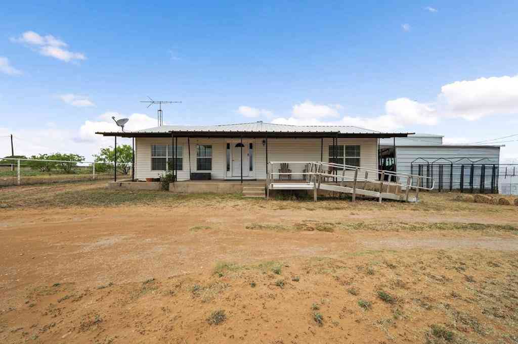 Homes For Sale - 12401 E I-20<br/> Coahoma, TX 79511