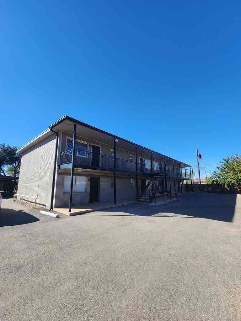 Apartment For Rent - 2910 W Michigan Ave #203<br/> Midland, TX 79701