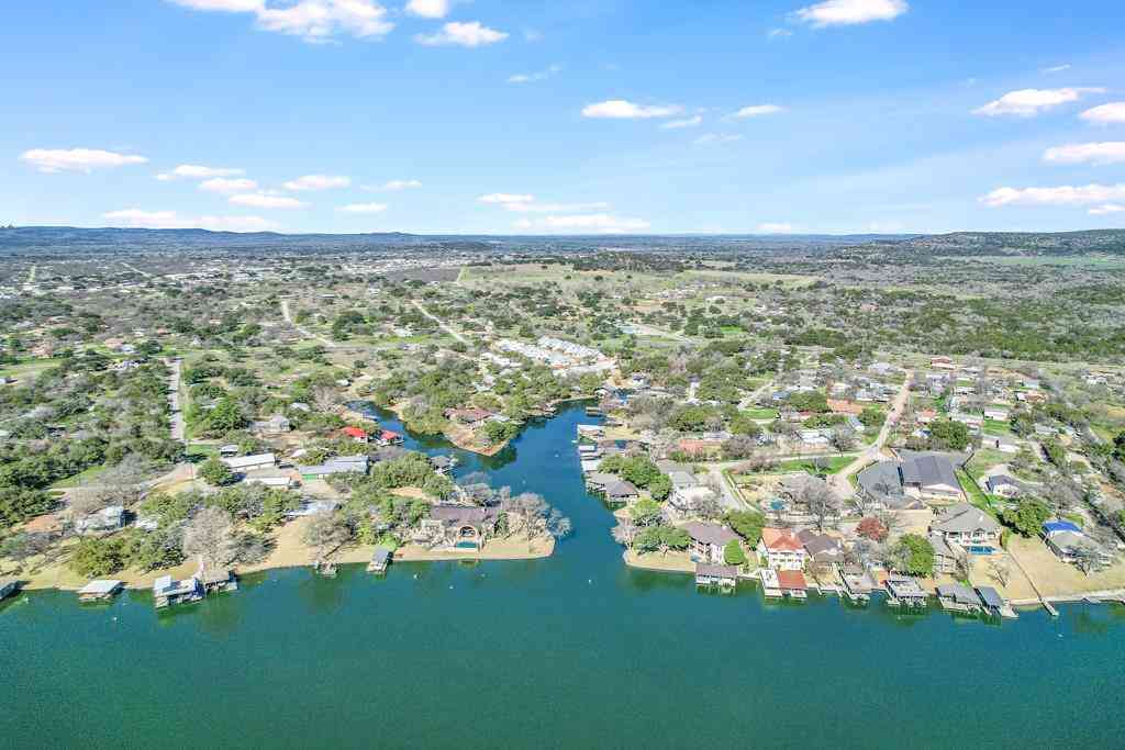 Homes For Sale - 2403 Cherry Lane<br/> Kingsland, TX 78639