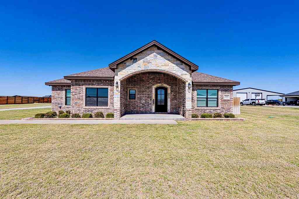 Homes For Sale - 13815 E County Rd 115<br/> Midland County, Midland, TX 79706