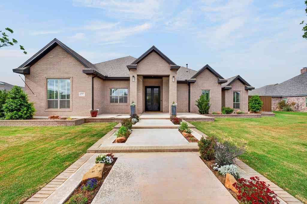 Homes For Sale - 6707 Briaroaks Ct<br/> Midland, TX 79707