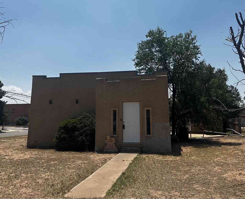 Homes For Sale - 401 W Pine<br/> Midland County, Midland, TX 79705