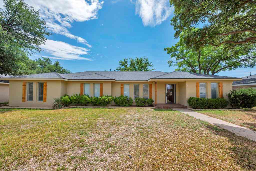 Homes For Sale - 4 Metz Court<br/> Midland County, Midland, TX 79705