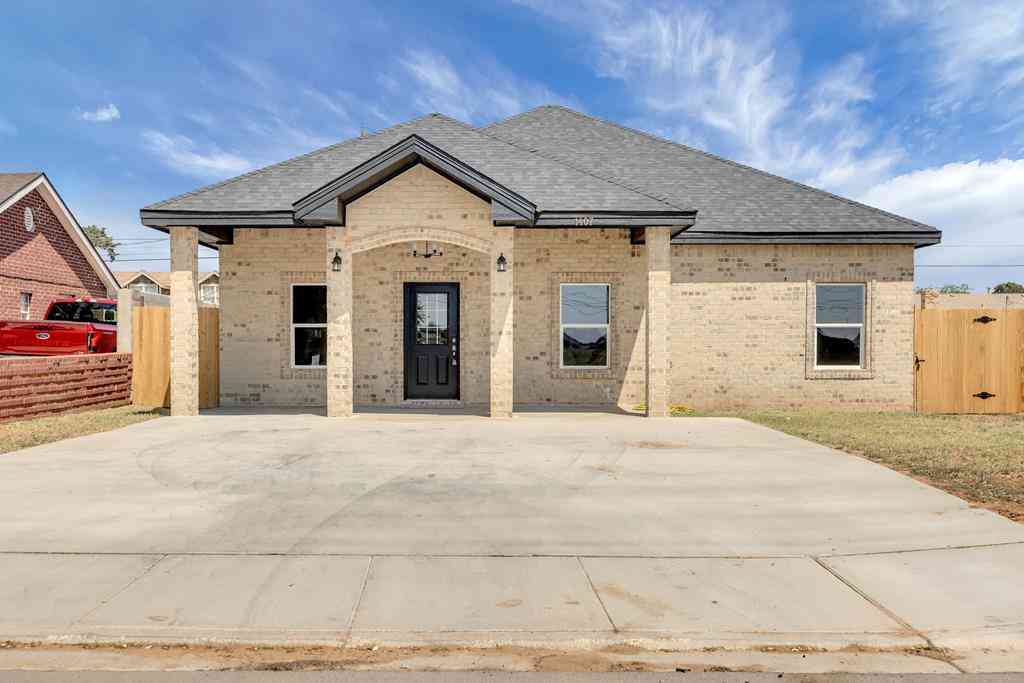 Homes For Sale - 1407 Nobles Ave<br/> Midland County, Midland, TX 79701