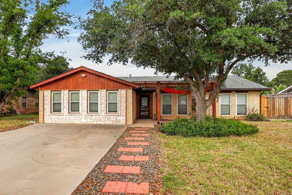 Homes For Sale - 2200 Hughes St<br/> Midland County, Midland, TX 79705