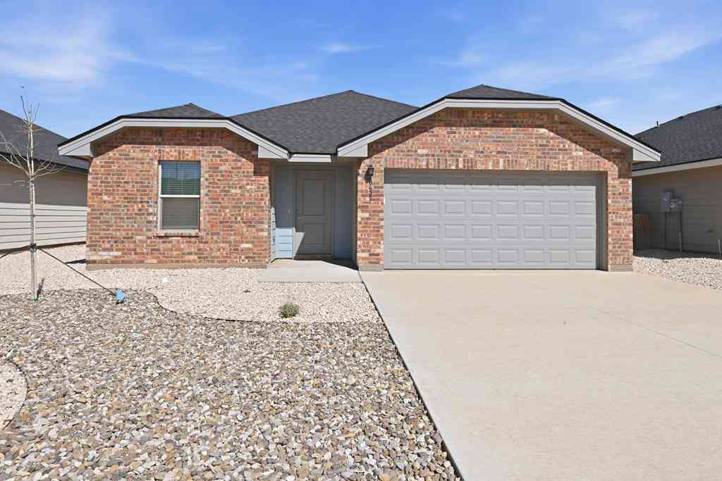 Homes For Rent - 8437 E County Rd 110<br/> Midland, TX 79706