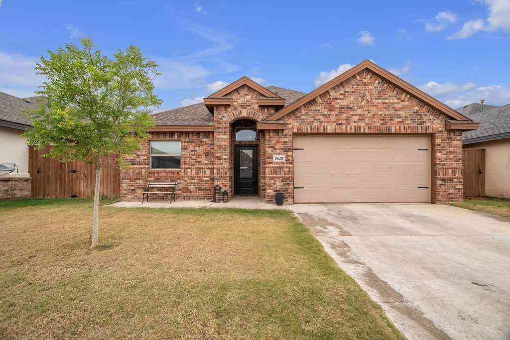 Homes For Sale - 8628 La Jolla Dr<br/> Odessa, TX 79765