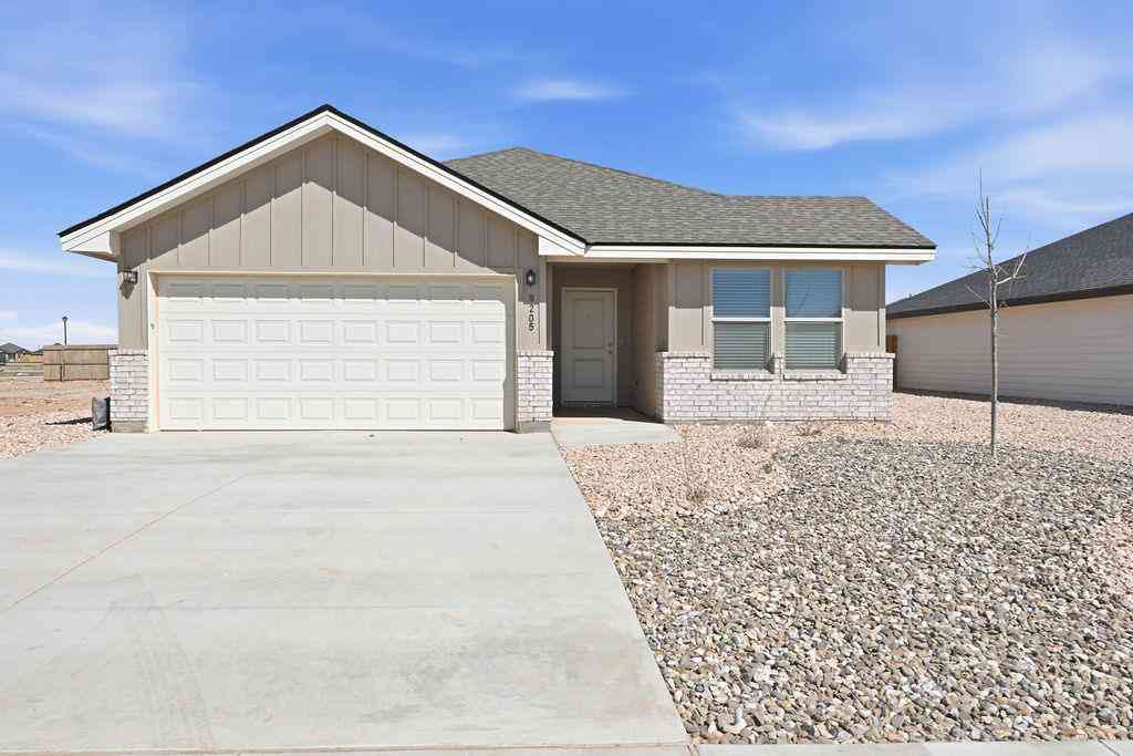 Homes For Rent - 8205 E County Rd 115<br/> Midland, TX 79706