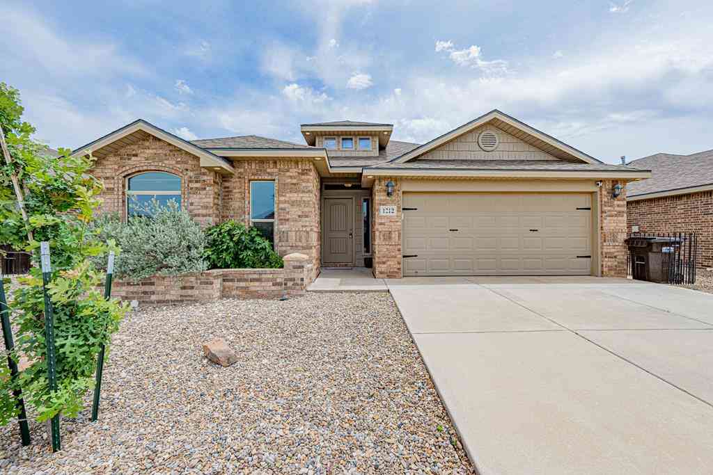 Homes For Sale - 1212 Prairie Lane<br/> Midland County, Midland, TX 79705