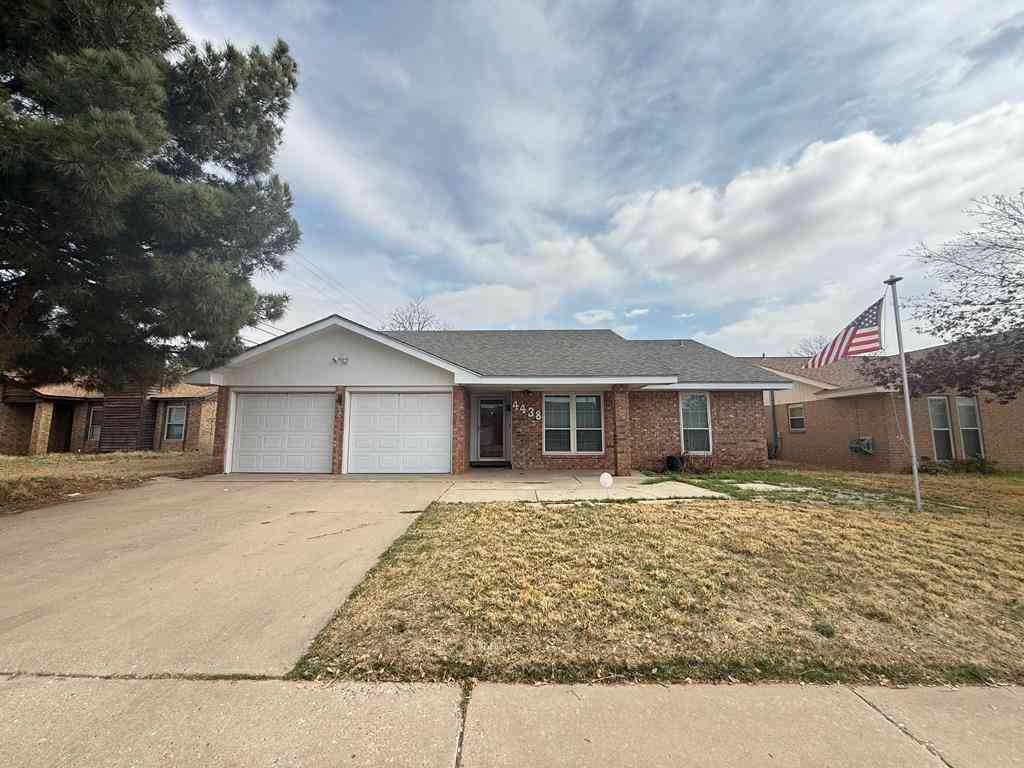 Homes For Sale - 4438 Esmond Dr<br/> Odessa, TX 79762
