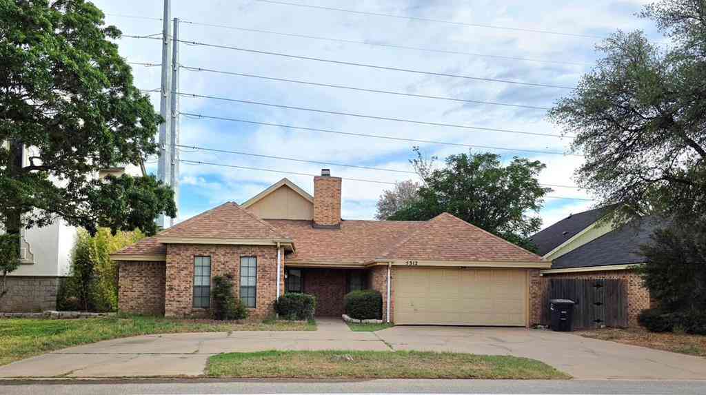 Homes For Rent - 5312 Green Tree Blvd<br/> Midland, TX 79707