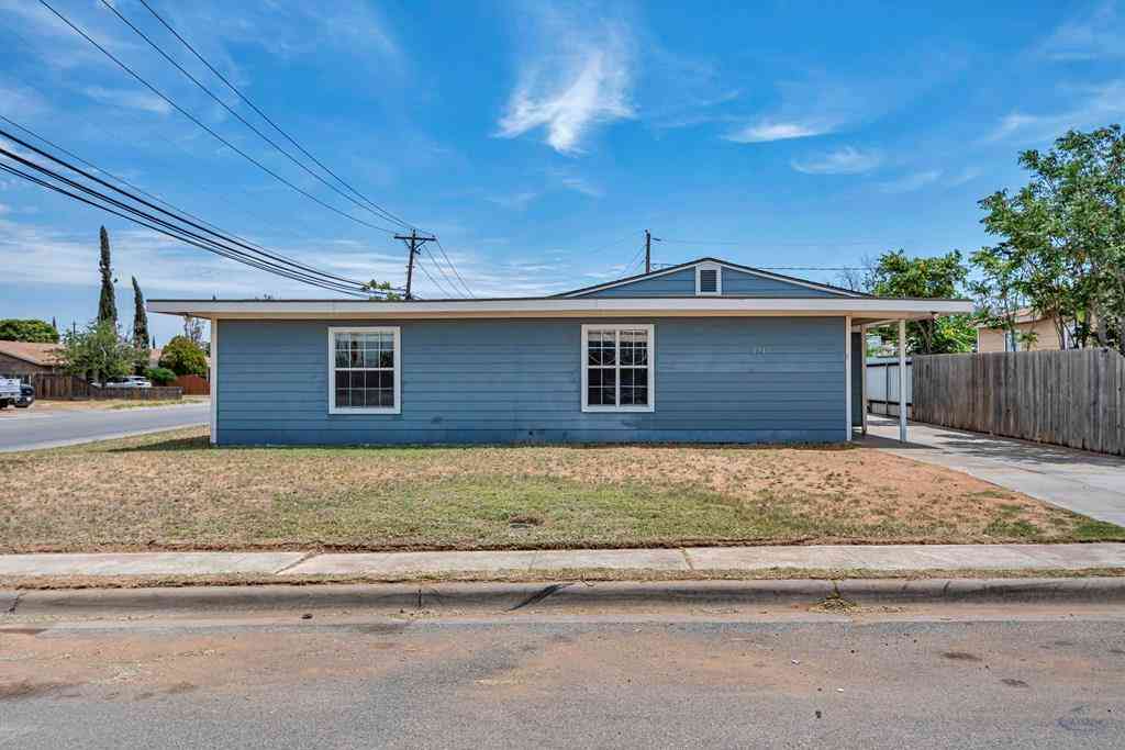 Homes For Rent - 1710 N Weatherford St<br/> Midland, TX 79701