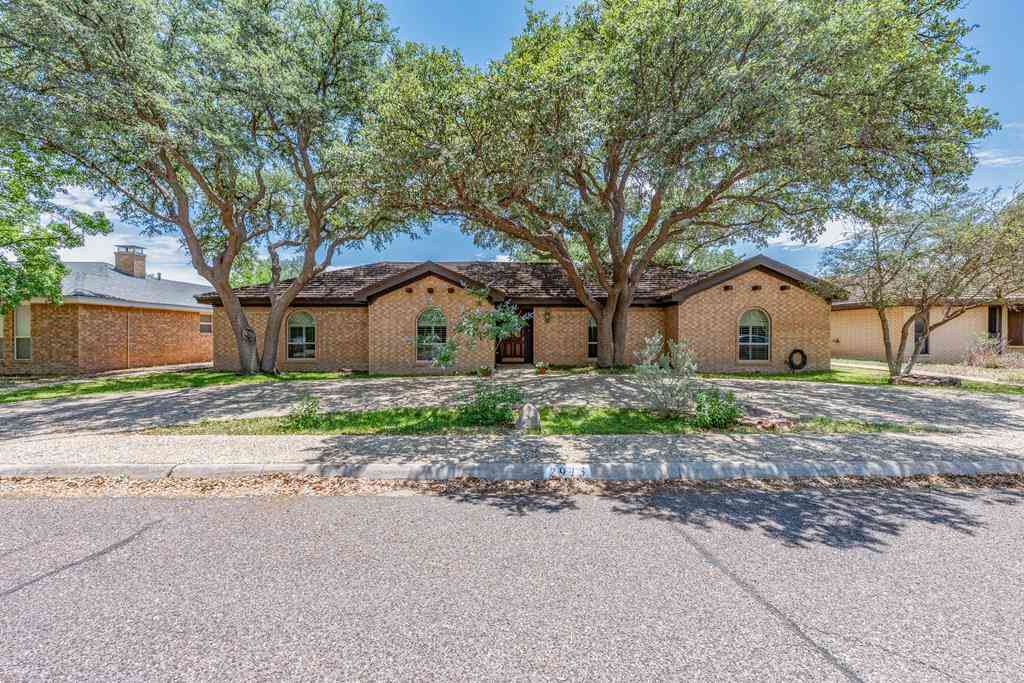 Homes For Sale - 2913 Northtown Place<br/> Midland County, Midland, TX 79705
