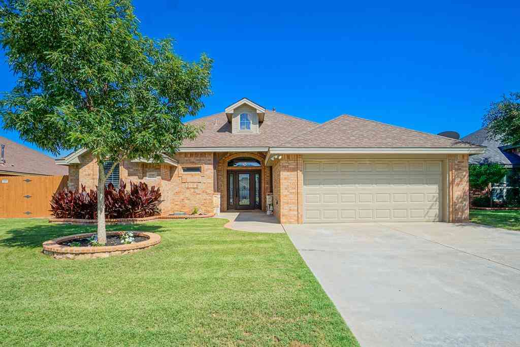 Homes For Sale - 5705 San Saba Ave<br/> Midland, TX 79707