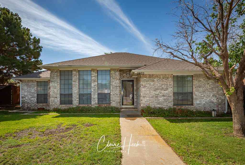Homes For Sale - 2803 Sand Hill Circle<br/> Midland, TX 79705