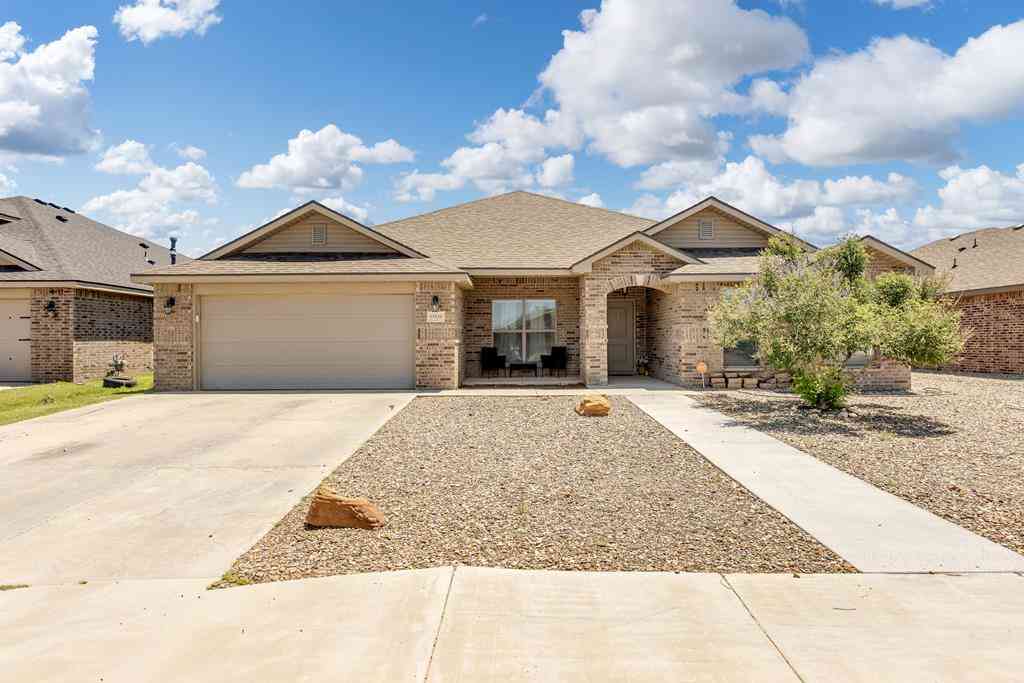 Homes For Sale - 6908 Lone Star Lane<br/> Midland, TX 79705