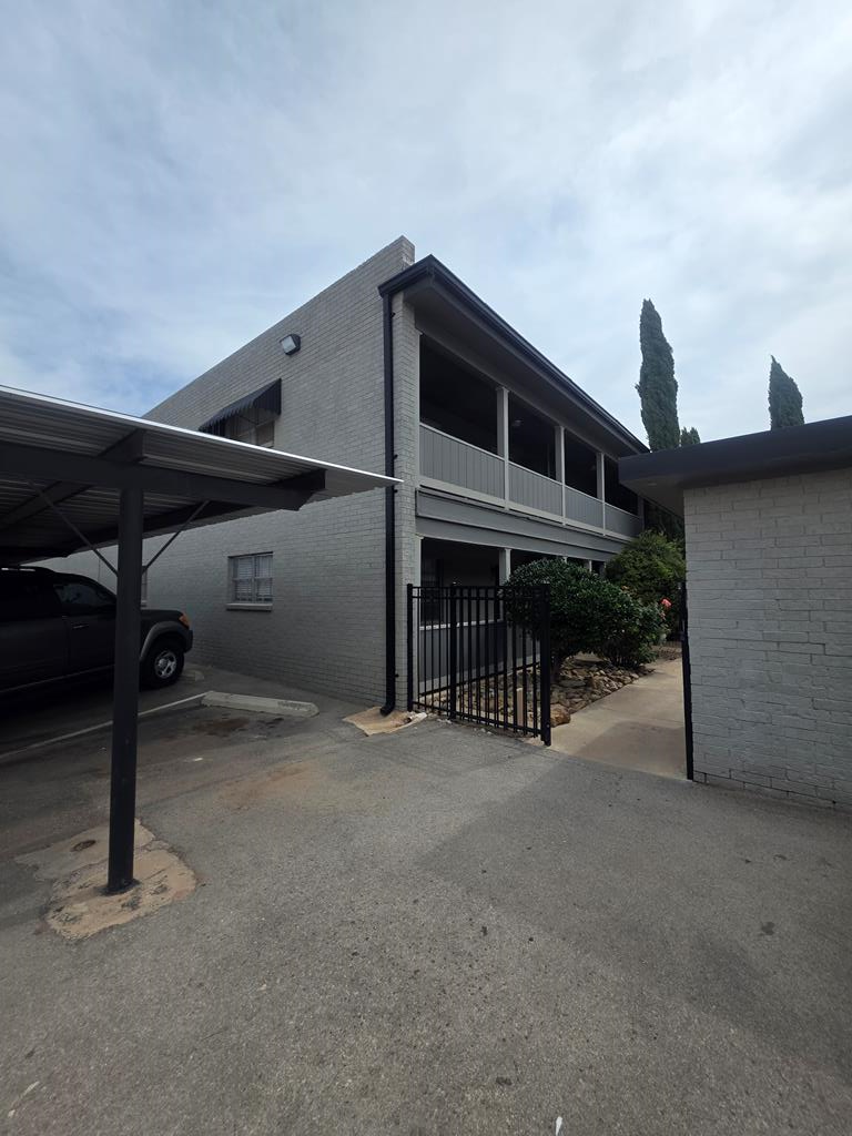 Apartment For Rent - 3310 Bedford Ave #B6<br/> Midland, TX 79703