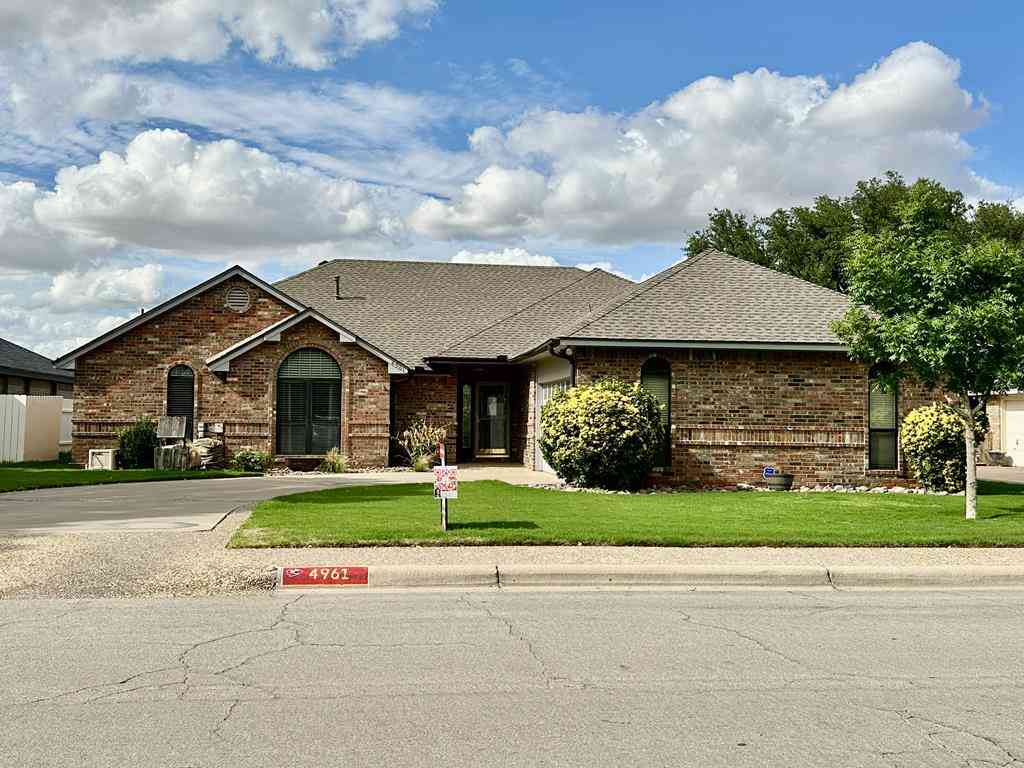 Homes For Sale - 4961 Rustic Trail<br/> Midland, TX 79707