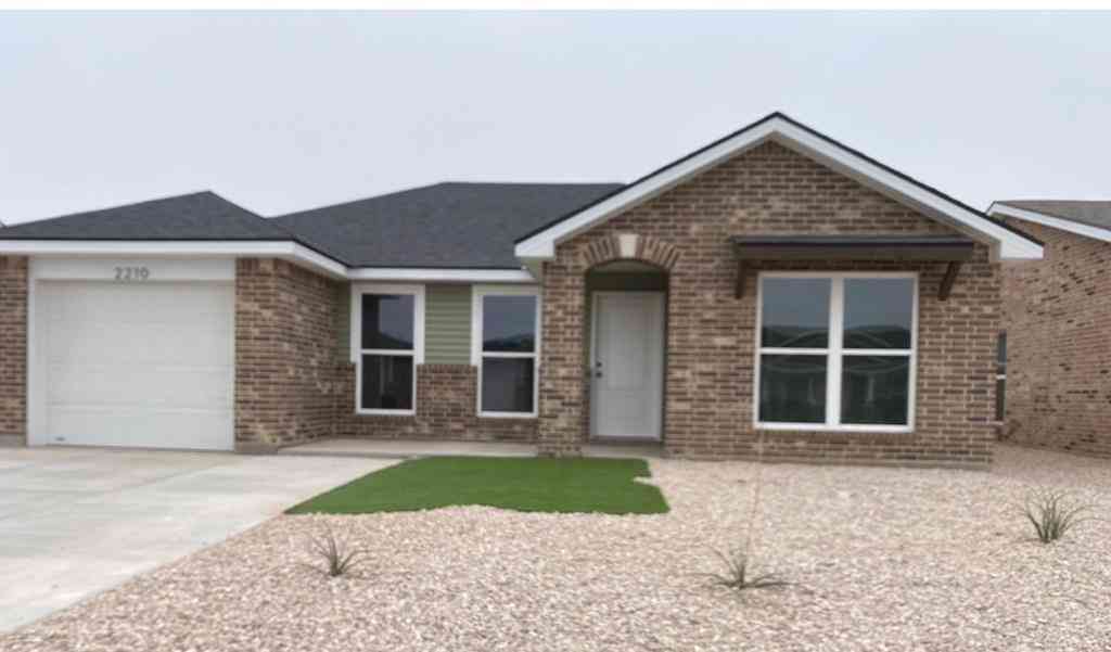 Homes For Rent - 2210 High Country Cr<br/> Midland, TX 79705