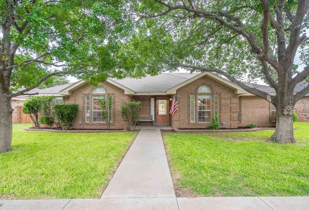 Homes For Sale - 4711 Melville Dr<br/> Midland County, Midland, TX 79705