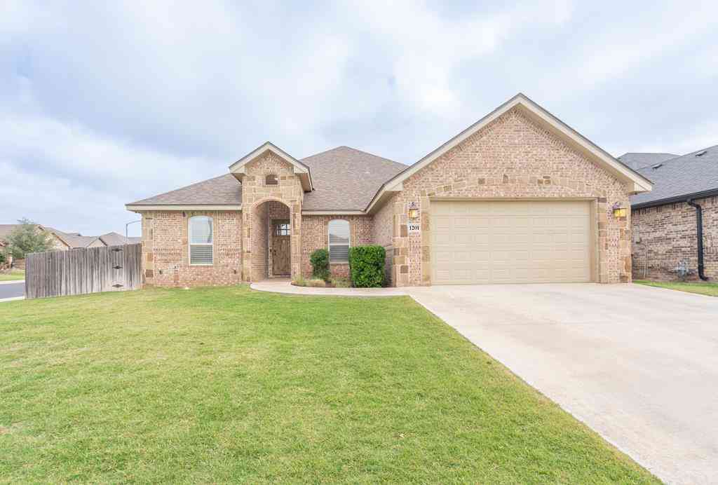 Homes For Sale - 1201 Stonefield Dr<br/> Midland County, Midland, TX 79705