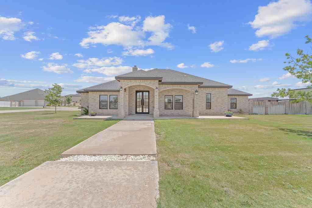 Homes For Sale - 1403 S County Rd 1132<br/> Midland, TX 79706