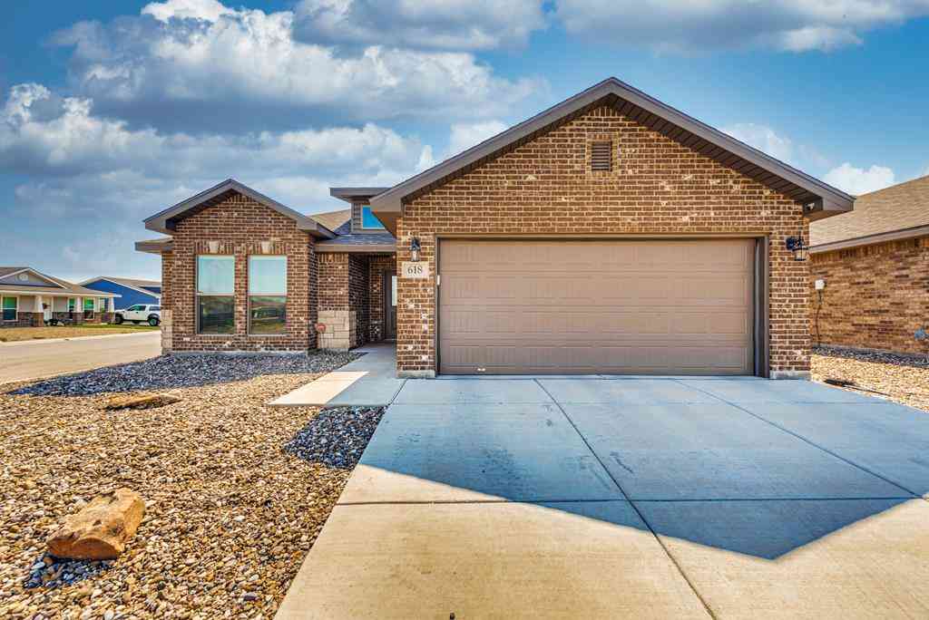 Homes For Sale - 618 Juniper Court<br/> Odessa, TX 79765