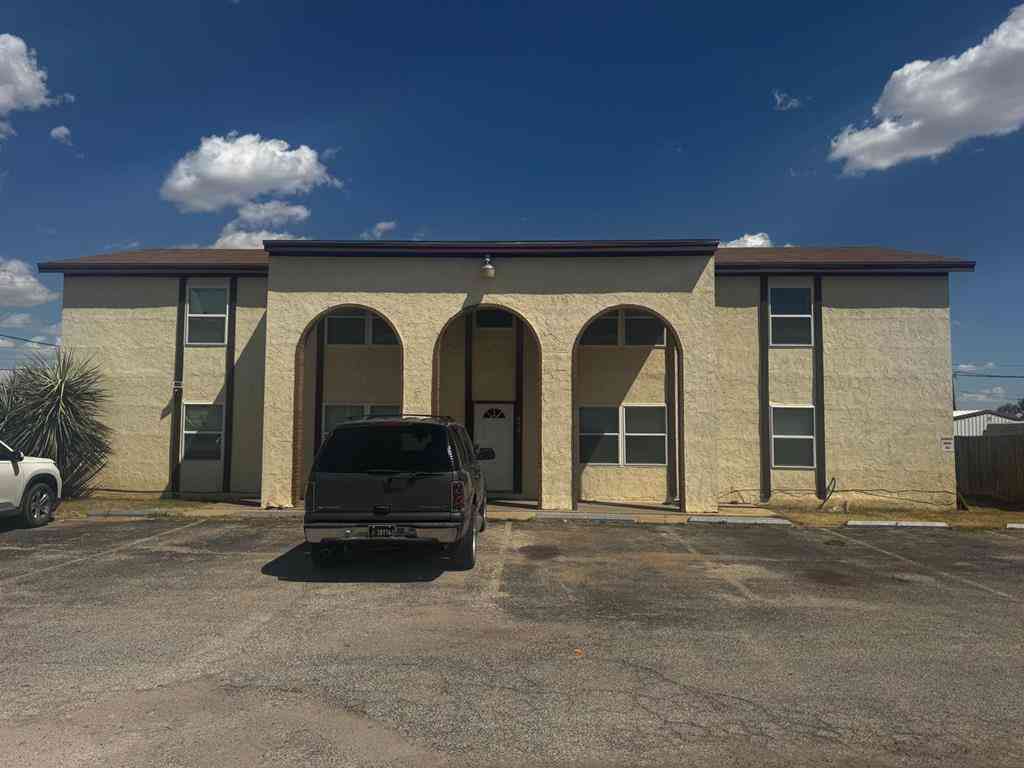 Multifamily For Rent - 4707 Shadylane Dr<br/> Midland County, Midland, TX 79701