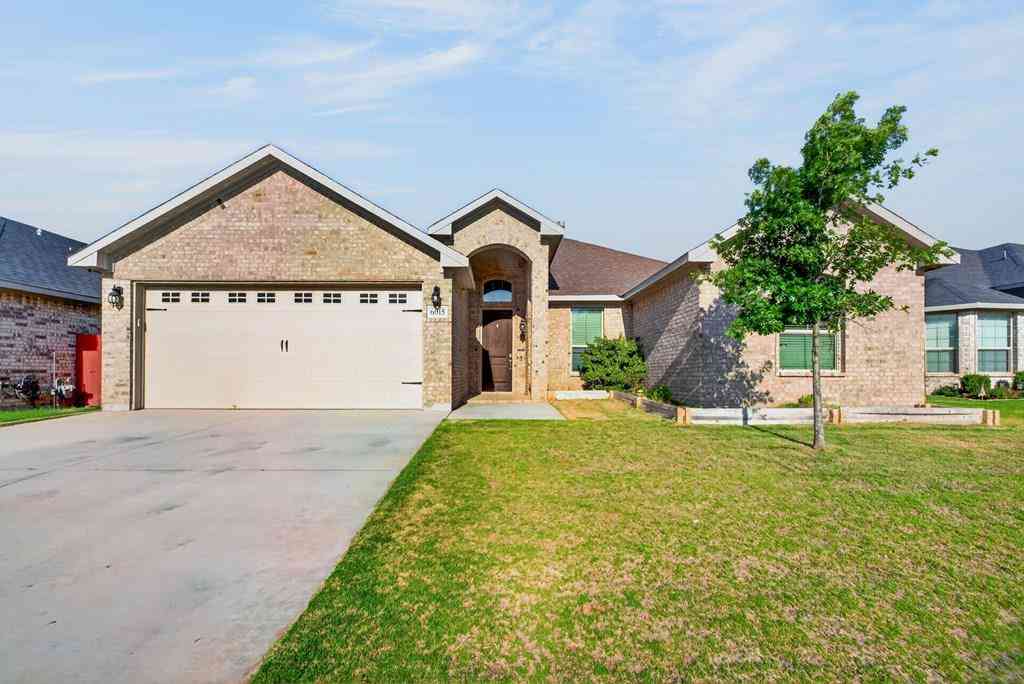 Homes For Sale - 6015 Sunny Stone Dr<br/> Midland, TX 79705