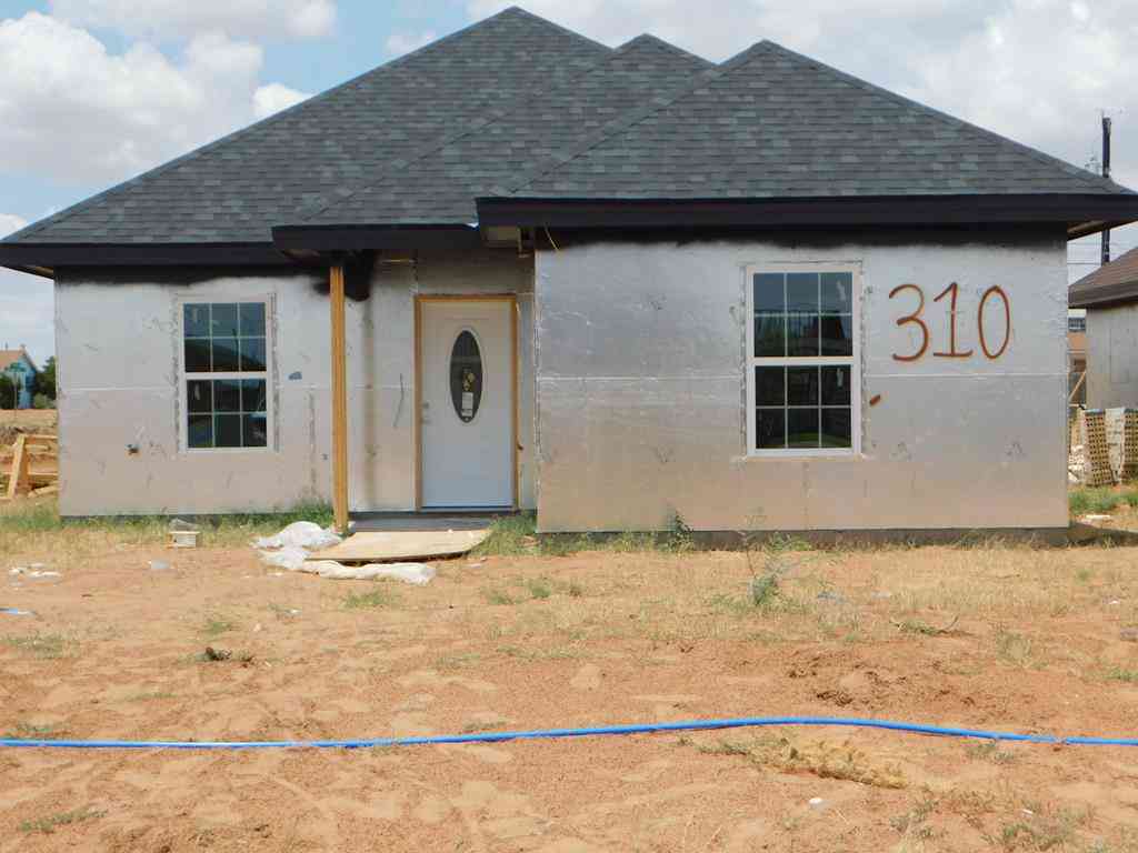Homes For Sale - 310 S Carver<br/> Midland, TX 79701