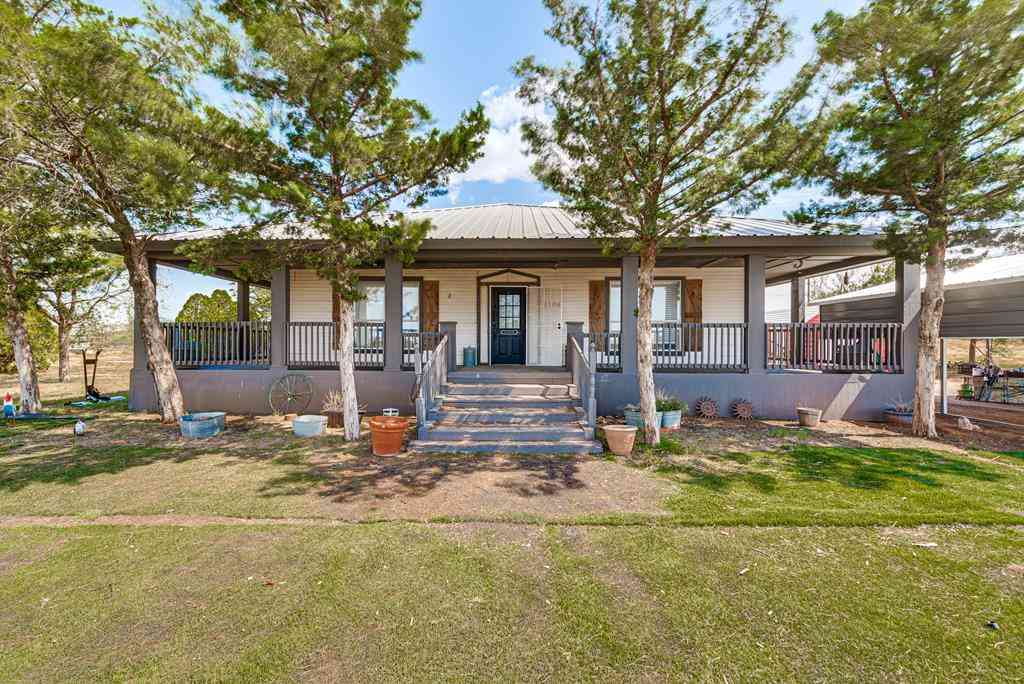 Homes For Sale - 2304 County Rd C2671<br/> Stanton, TX 79782