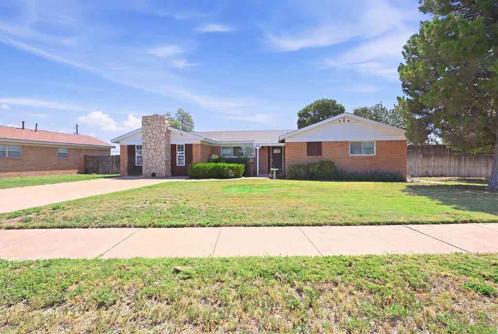 Homes For Sale - 1900 Mcdonald St<br/> Midland County, Midland, TX 79707