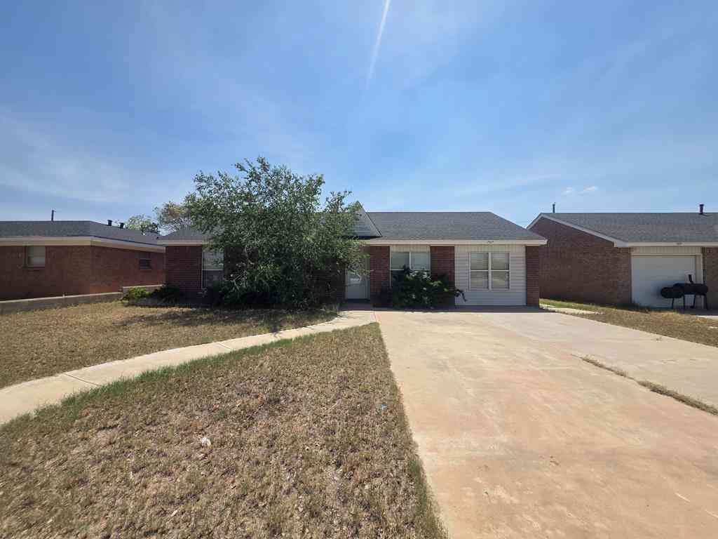 Homes For Rent - 707 Devonian Dr<br/> Midland, TX 79703