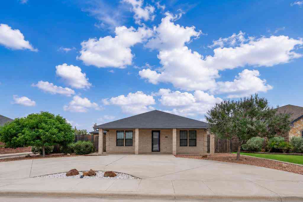 Homes For Sale - 3210 Verona Dr<br/> Midland County, Odessa, TX 79765