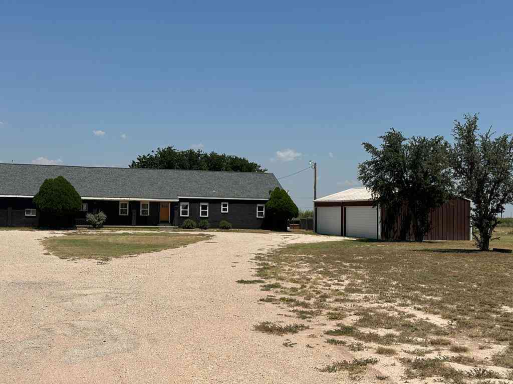Homes For Rent - 12057 E Hwy 158<br/> Gardendale, TX 79758