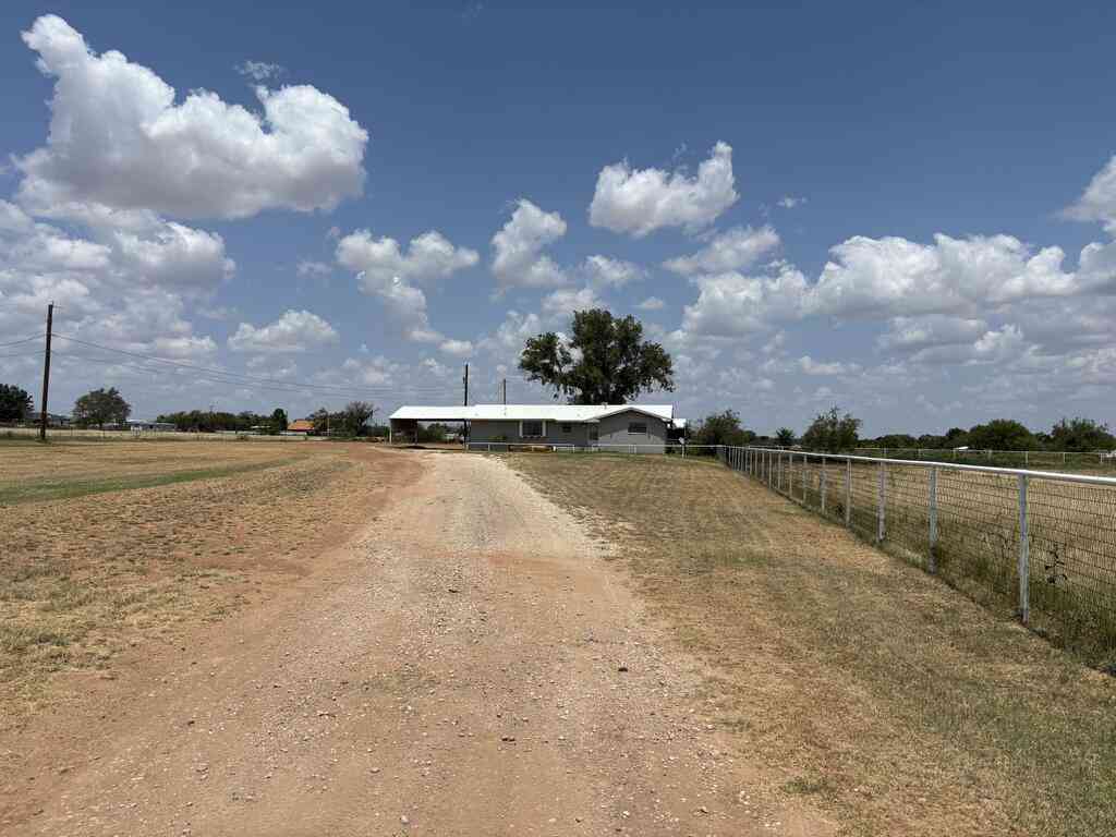 Homes For Sale - 000 Highway 84 N<br/> Snyder, TX 79549