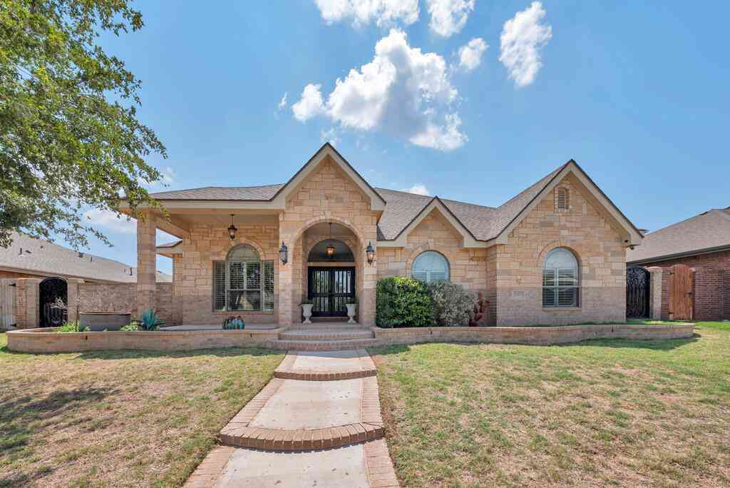 Homes For Sale - 2901 Savoy<br/> Midland, TX 79705
