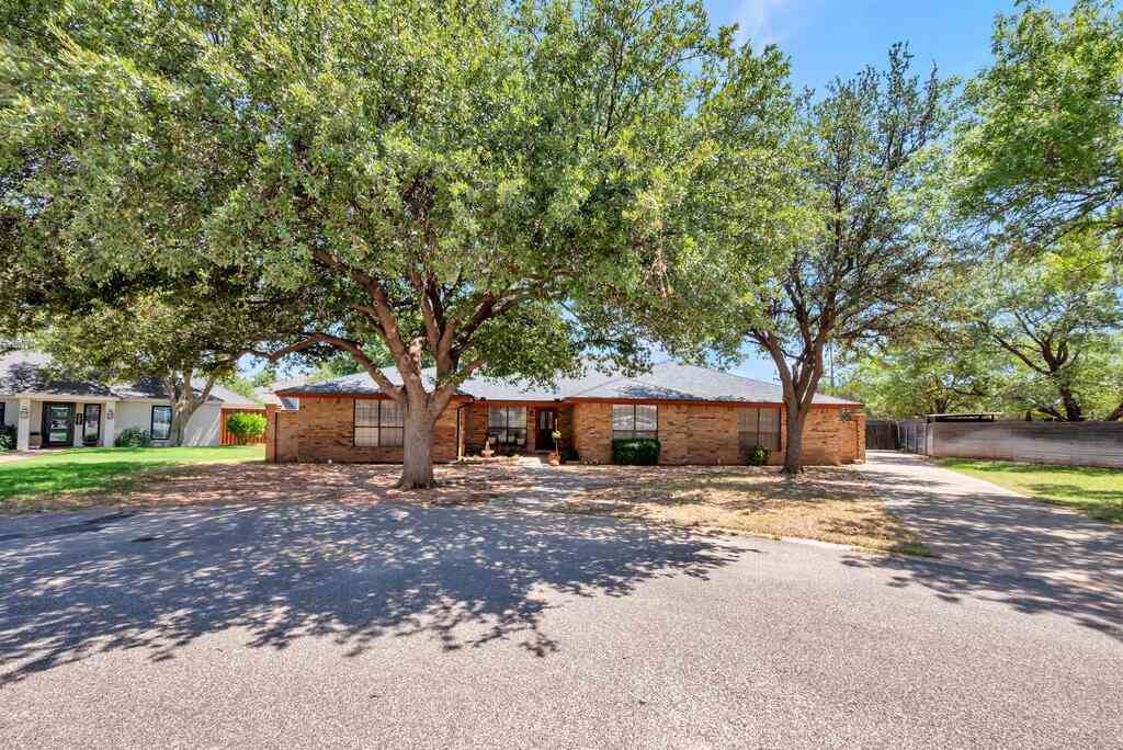 Homes For Sale - 4503 Teakwood Trace<br/> Midland, TX 79707
