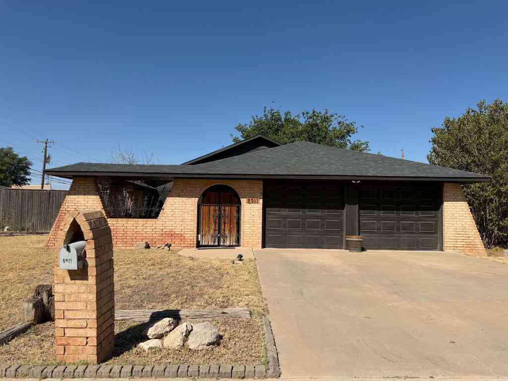 Homes For Sale - 8911 Lamar Ave<br/> Odessa, TX 79765