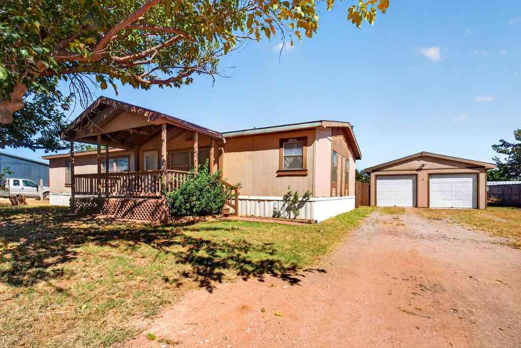 Homes For Sale - 1205 E County Rd 133<br/> Midland, TX 79706