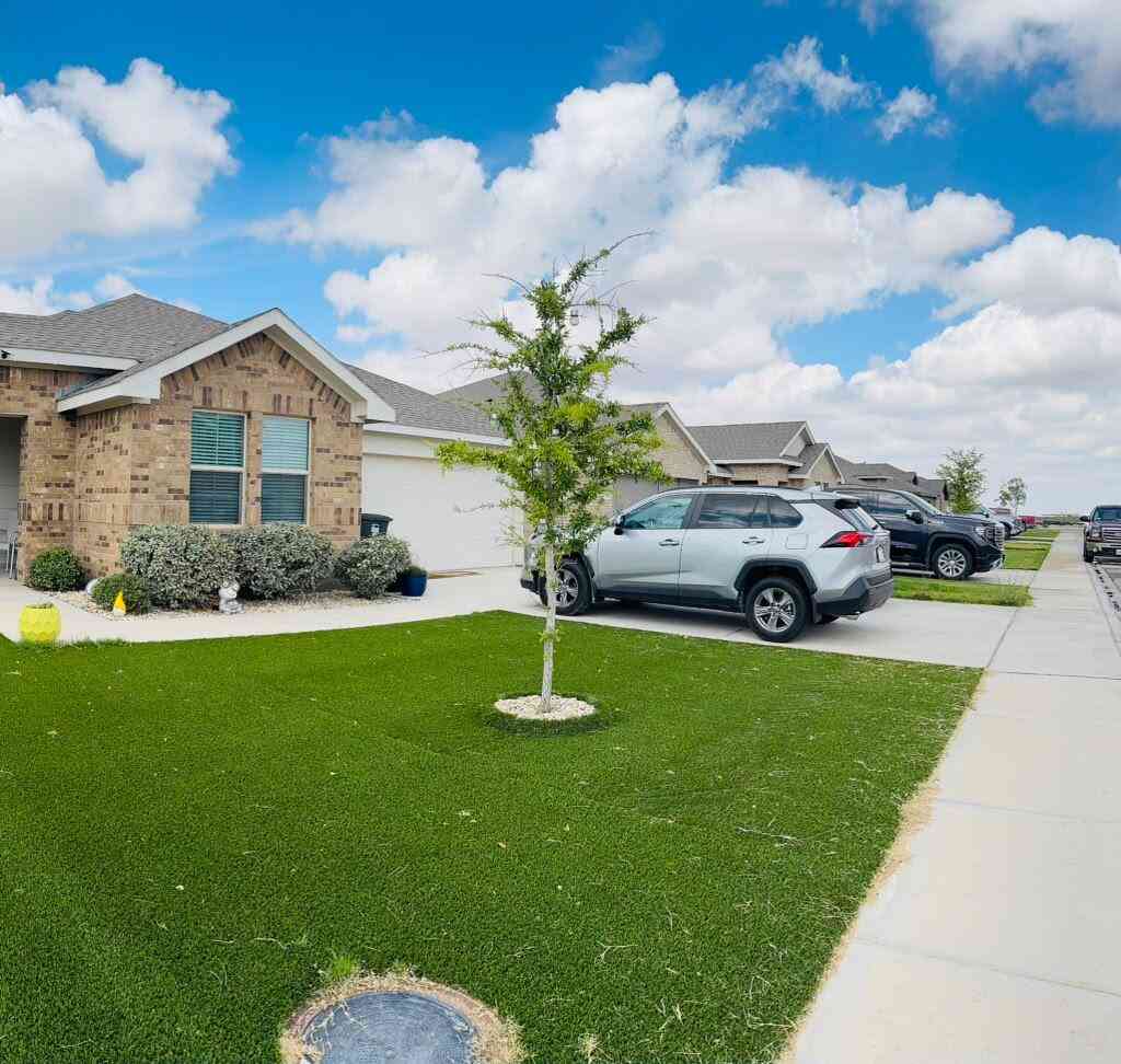 Homes For Sale - 7717 Purple Vitex<br/> Odessa, TX 79765
