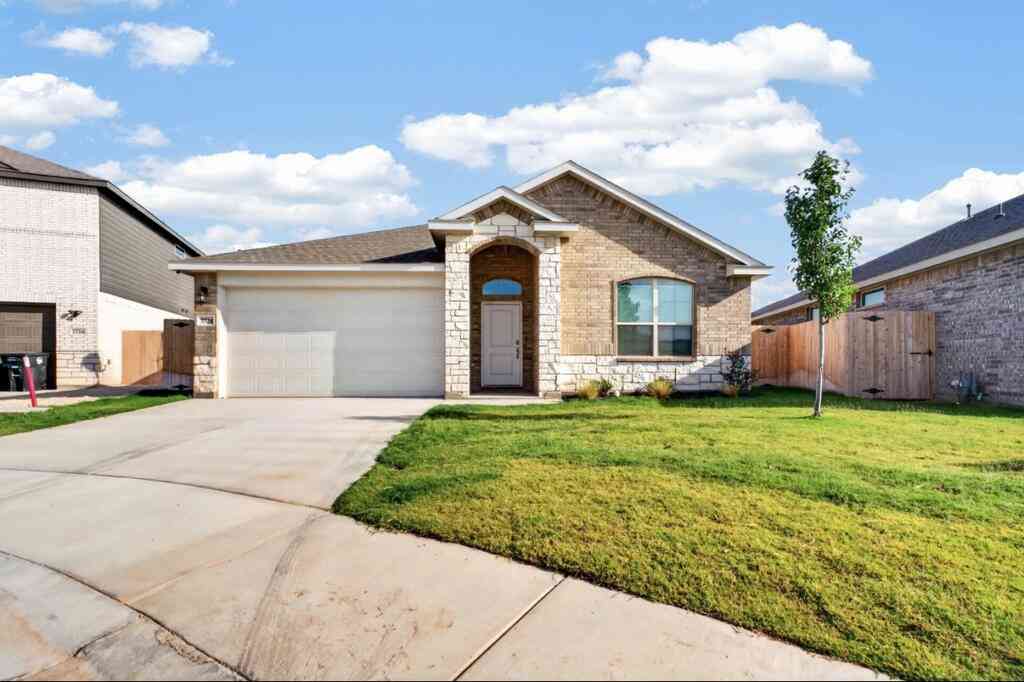 Homes For Sale - 7724 Wolf Creek Dr<br/> Midland County, Odessa, TX 79761