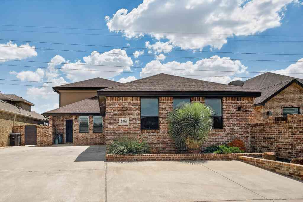 Homes For Sale - 5213 Ellen Jayne Way<br/> Midland, TX 79707