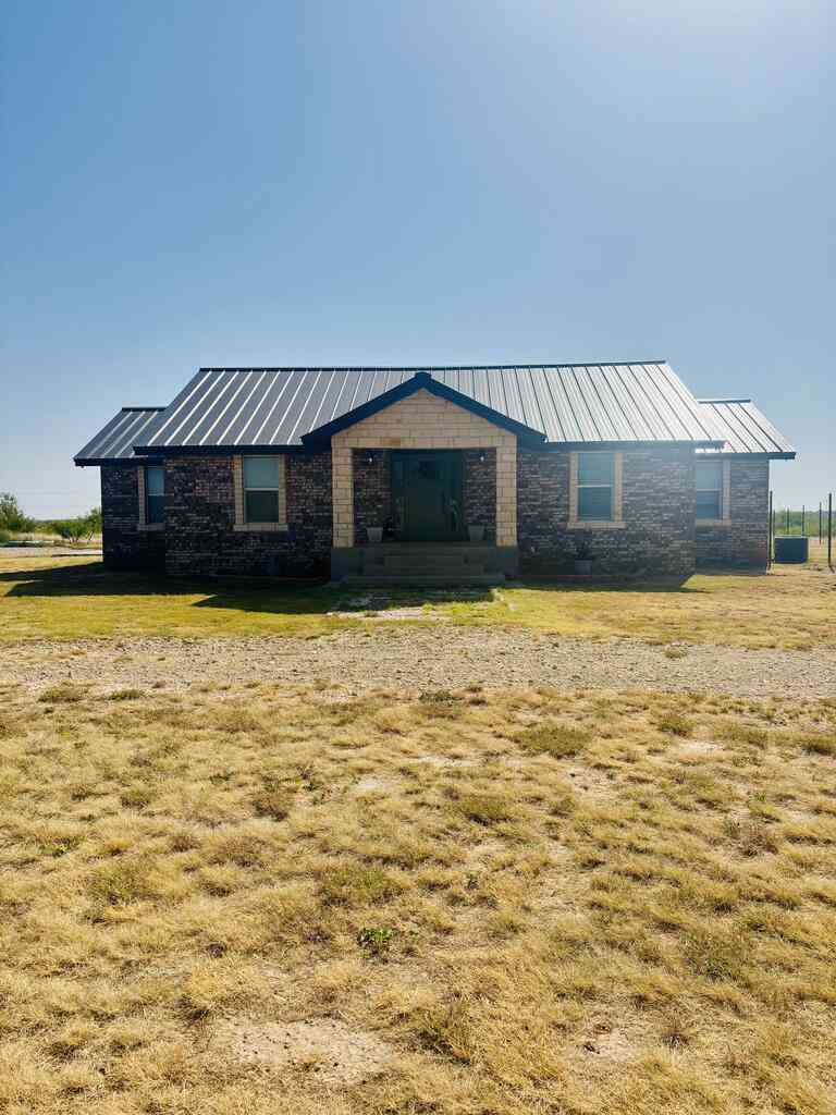 Homes For Sale - 10270 County Rd 3109<br/> Scurry County, Ira, TX 79527