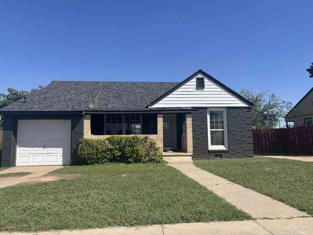 Homes For Rent - 1205 Runnels St<br/> Big Spring, TX 79720